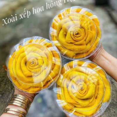 Xoài xếp hoa 400g 